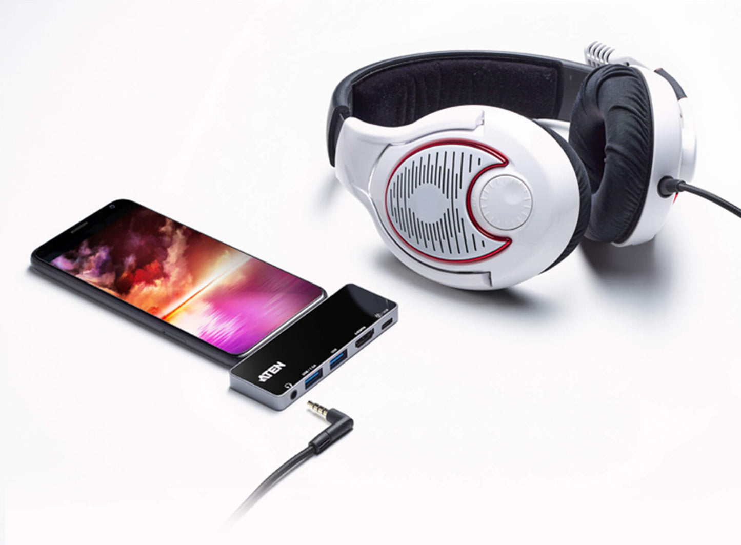 ATEN USB-C Travel Dock with Power Pass-Through